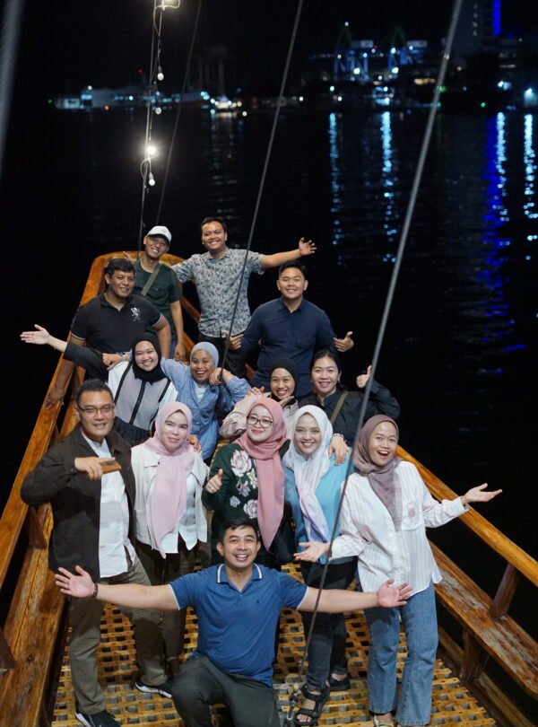 Sailing bersama sahabat pinisi makassar