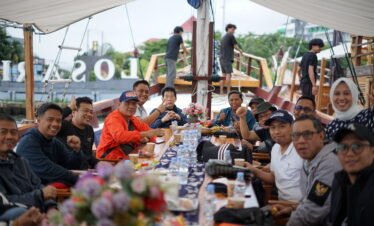 wisata kapal pinisi