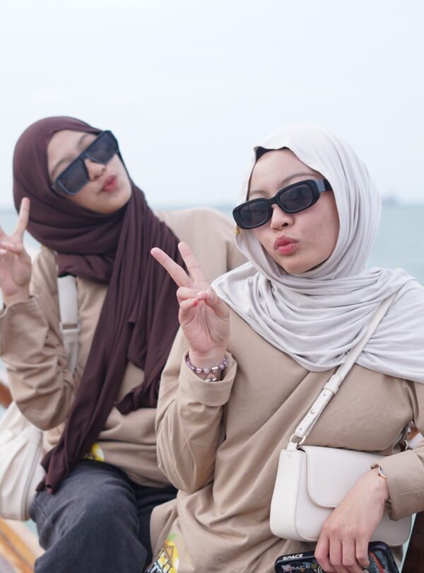 wisata kapal pinisi makassar