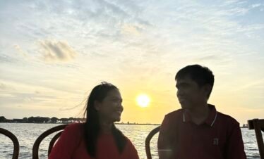 sunset kota makassar