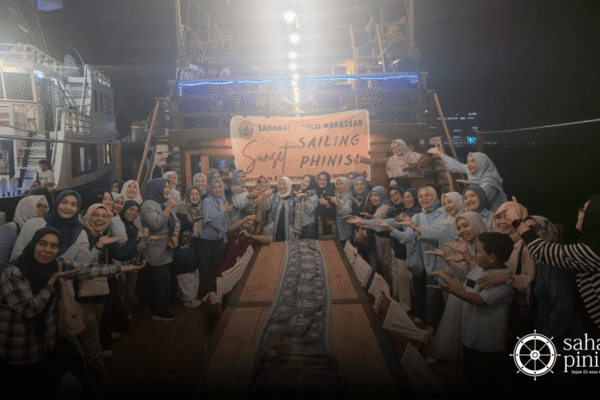 Panduan Lengkap Full Day Sailing Kapal Pinisi Makassar