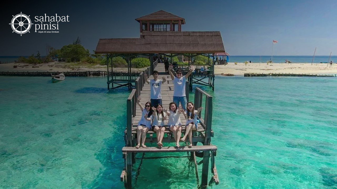 Dermaga dan spot foto Pulau Kodingareng Keke Makassar